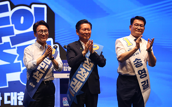 김민석, 민주당 충청권 첫 경선 1위…정청래와 303표 차 초접전